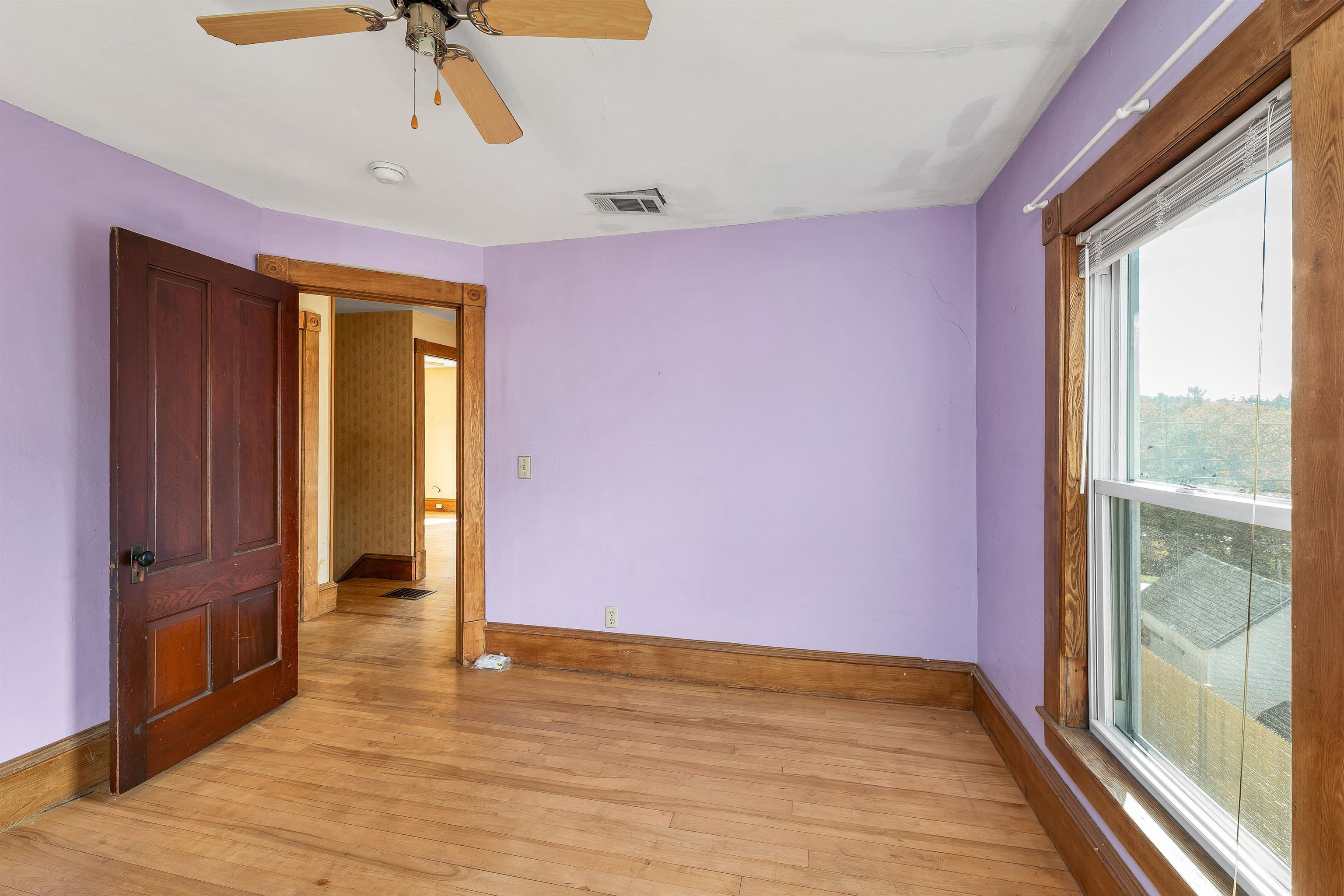 124 East Main Street Tilton, NH 03276 - Photo 24 of 36