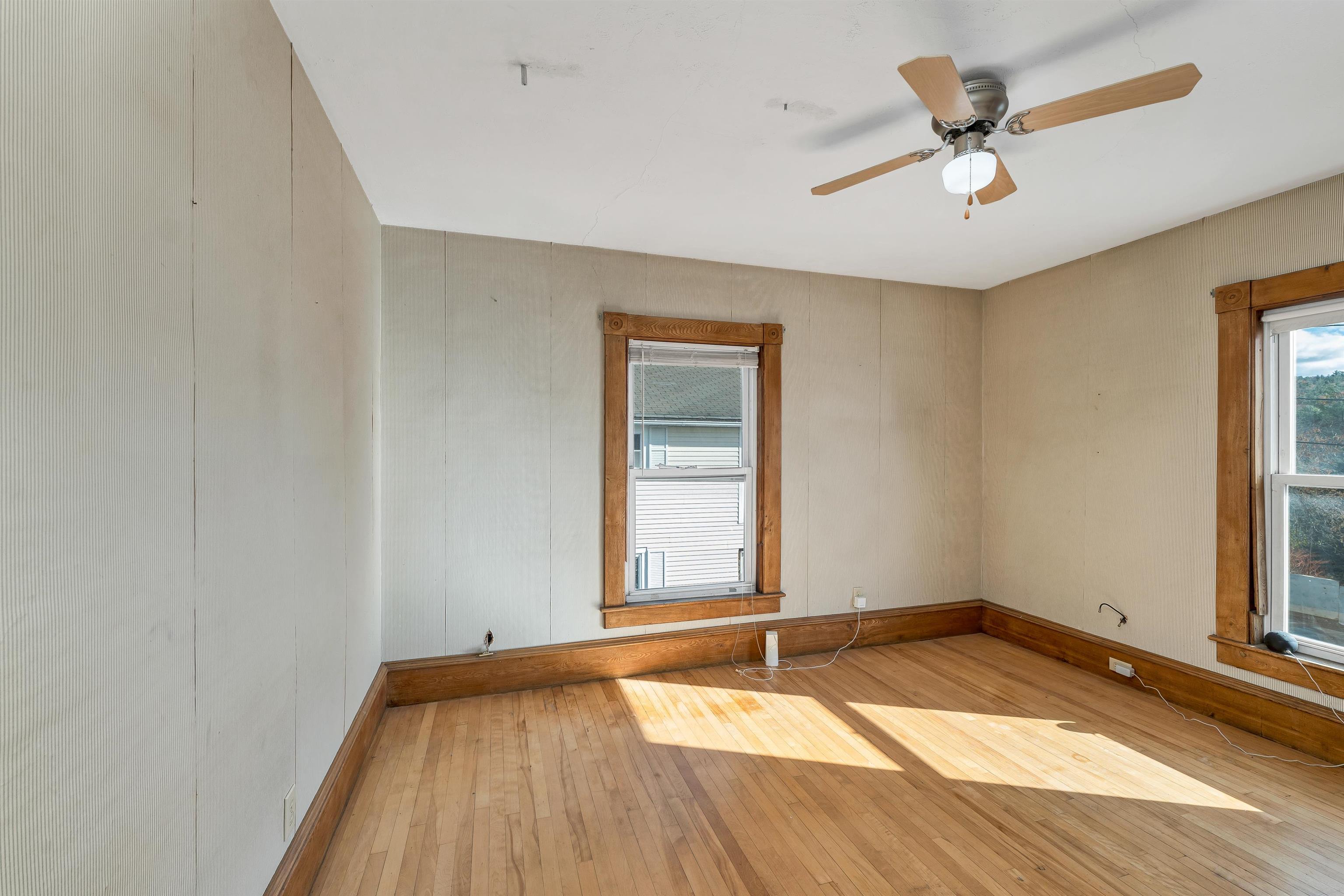 124 East Main Street Tilton, NH 03276 - Photo 29 of 36