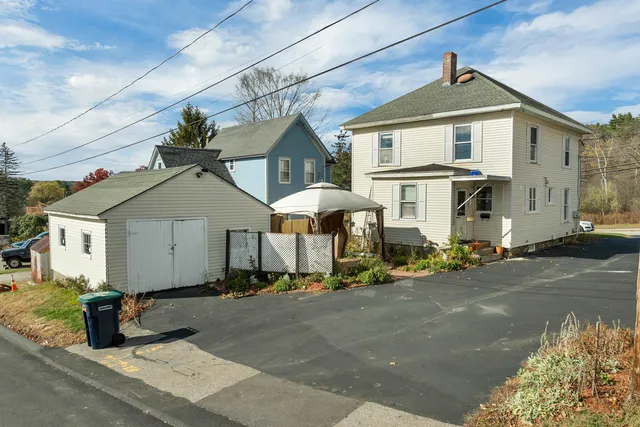 $460,000 | 124 East Main Street, Tilton, NH 03276