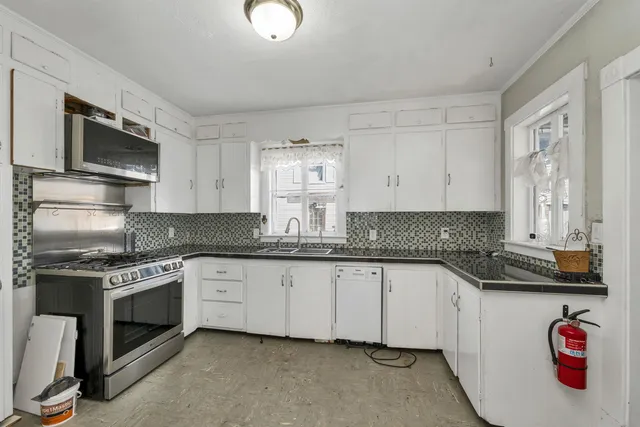 $460,000 | 124 East Main Street, Tilton, NH 03276