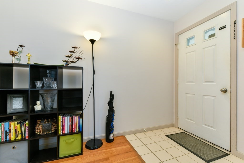 2 Mt Calvary Road, Unit 2 Boston, MA 02131 - Photo 5 of 30