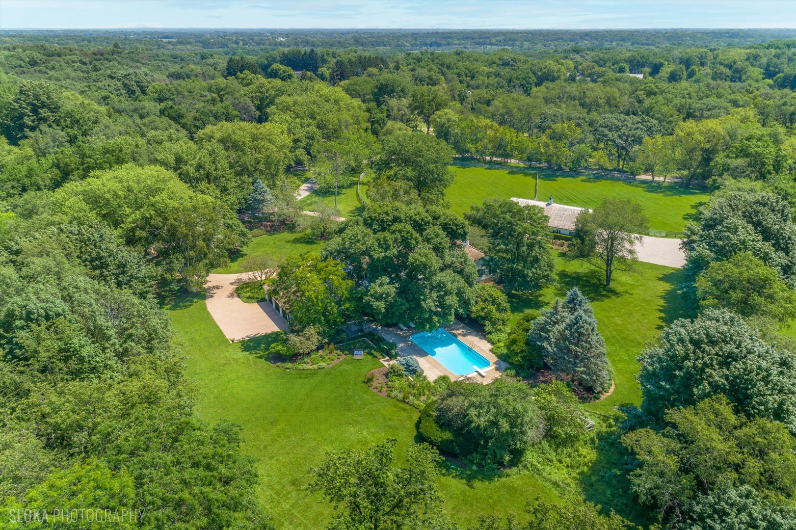 13 Deepwood Road Barrington Hills, IL 60010 - Photo 6 of 91