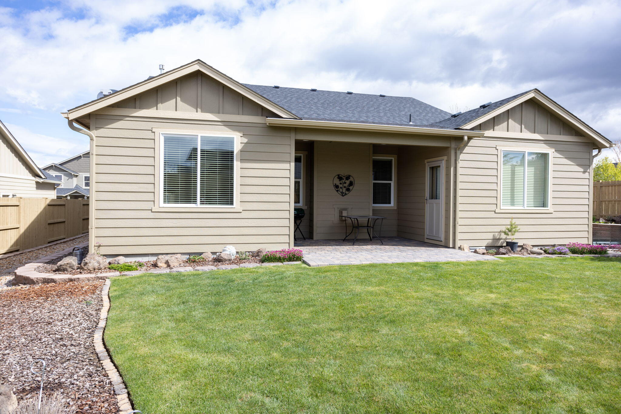 4720 Southwest Volcano View Way Redmond, OR 97756 - Photo 33 of 46 Covered Patio