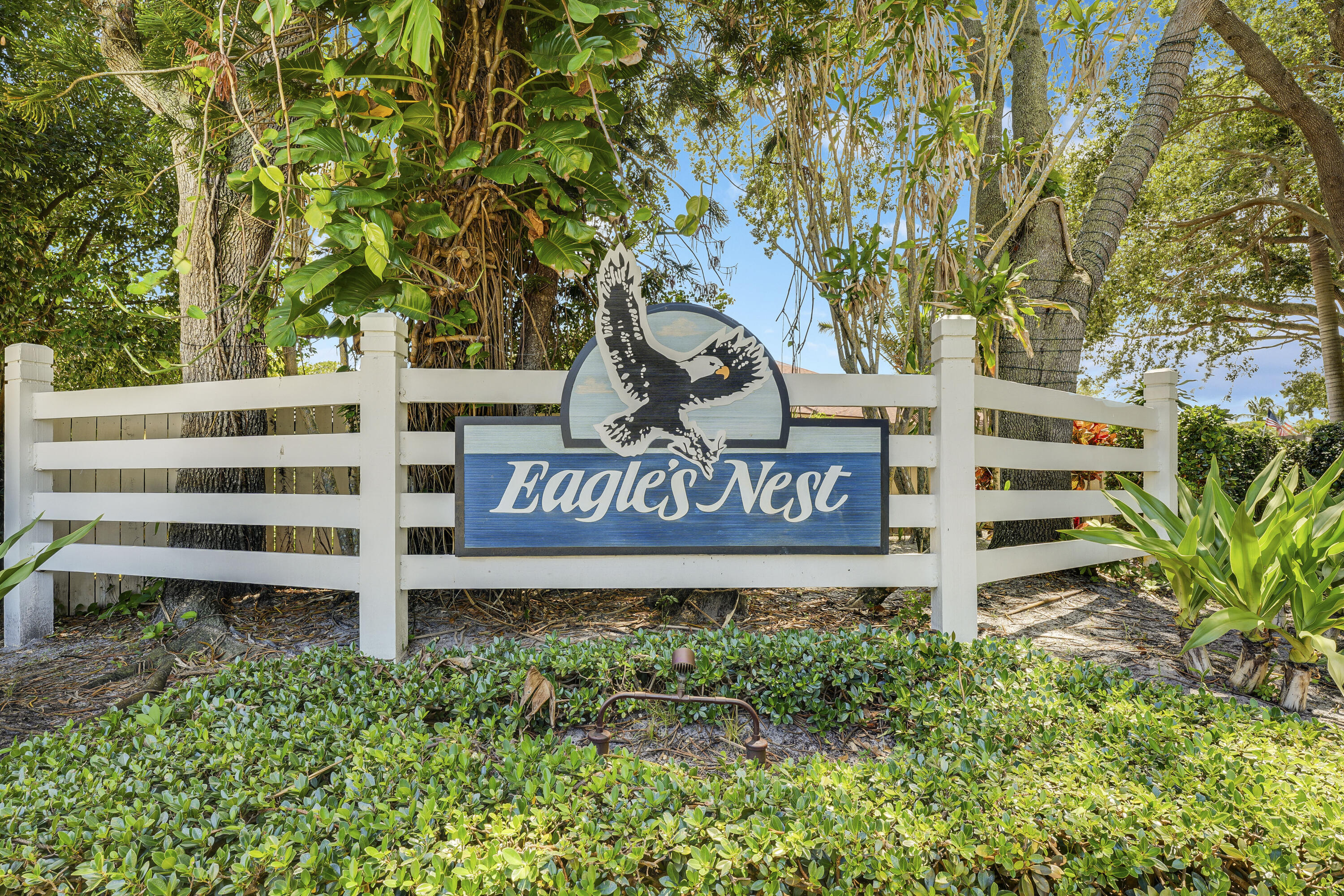 18784 Falcon Way Jupiter, FL 33458 - Photo 38 of 47 a view of sign board