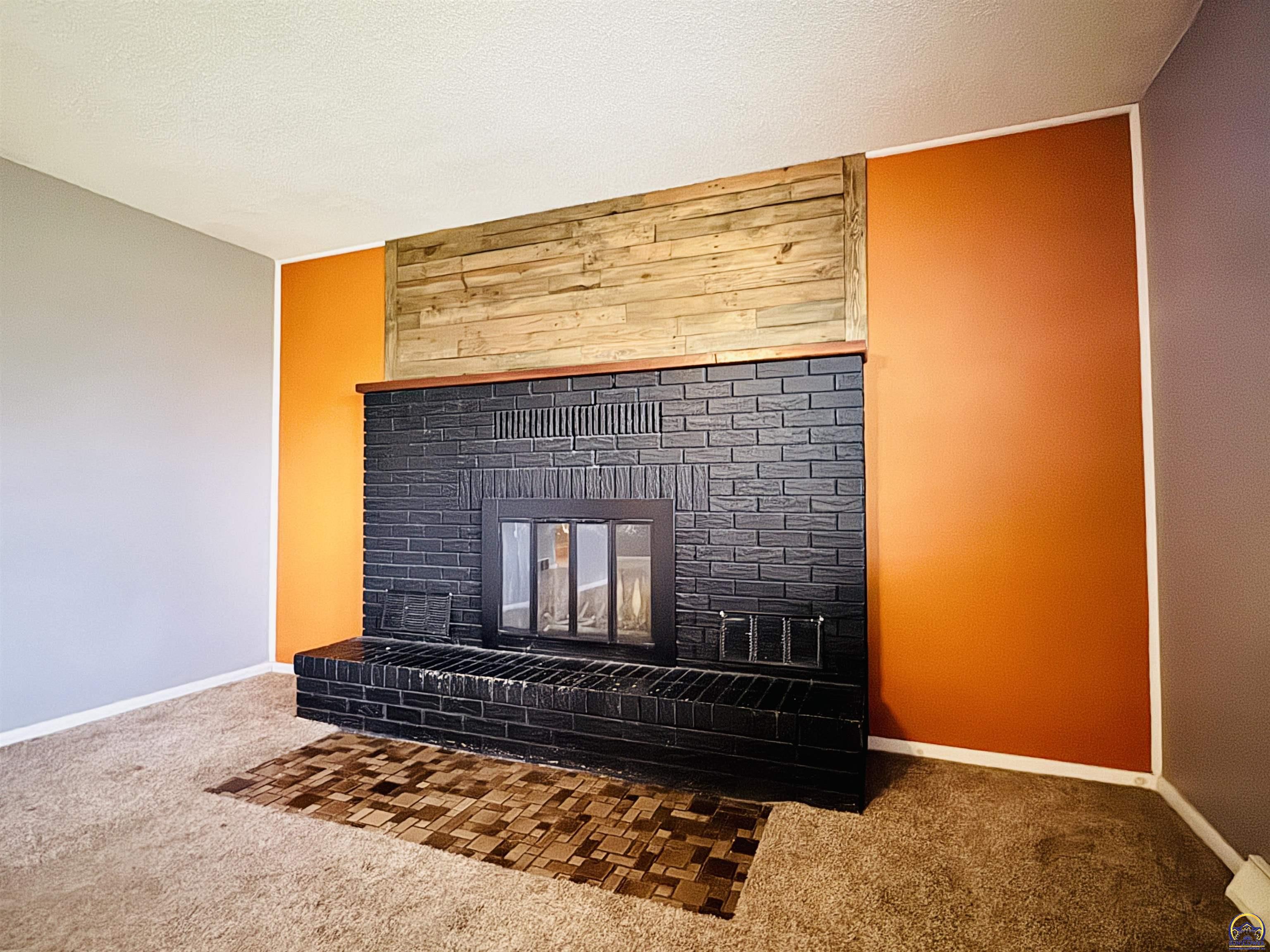 104 Monroe Street Pomona, KS 66076 - Photo 6 of 47