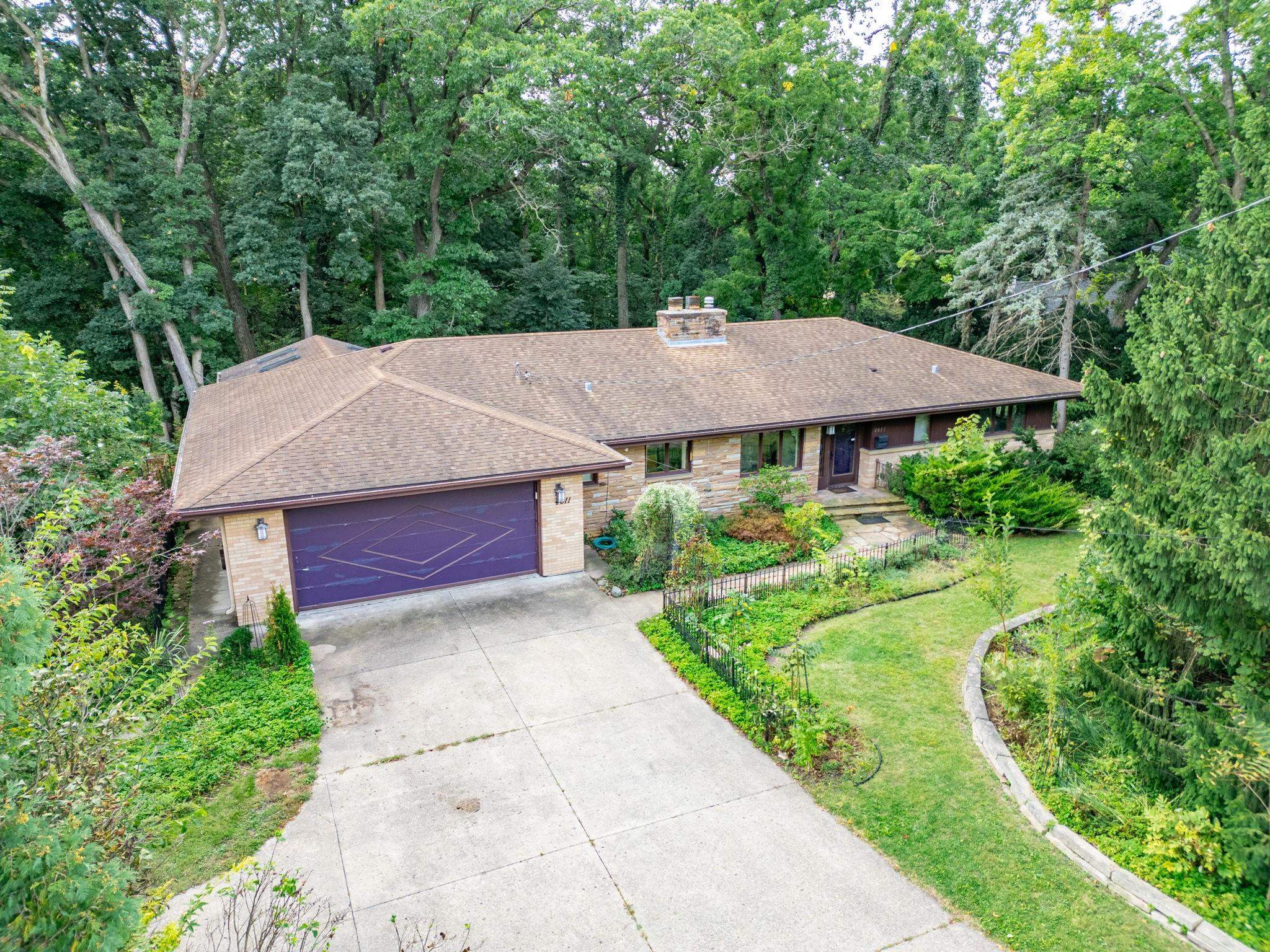 4011 Guilford Road Rockford, IL 61107 - Photo 1 of 42 Gallery Image 1