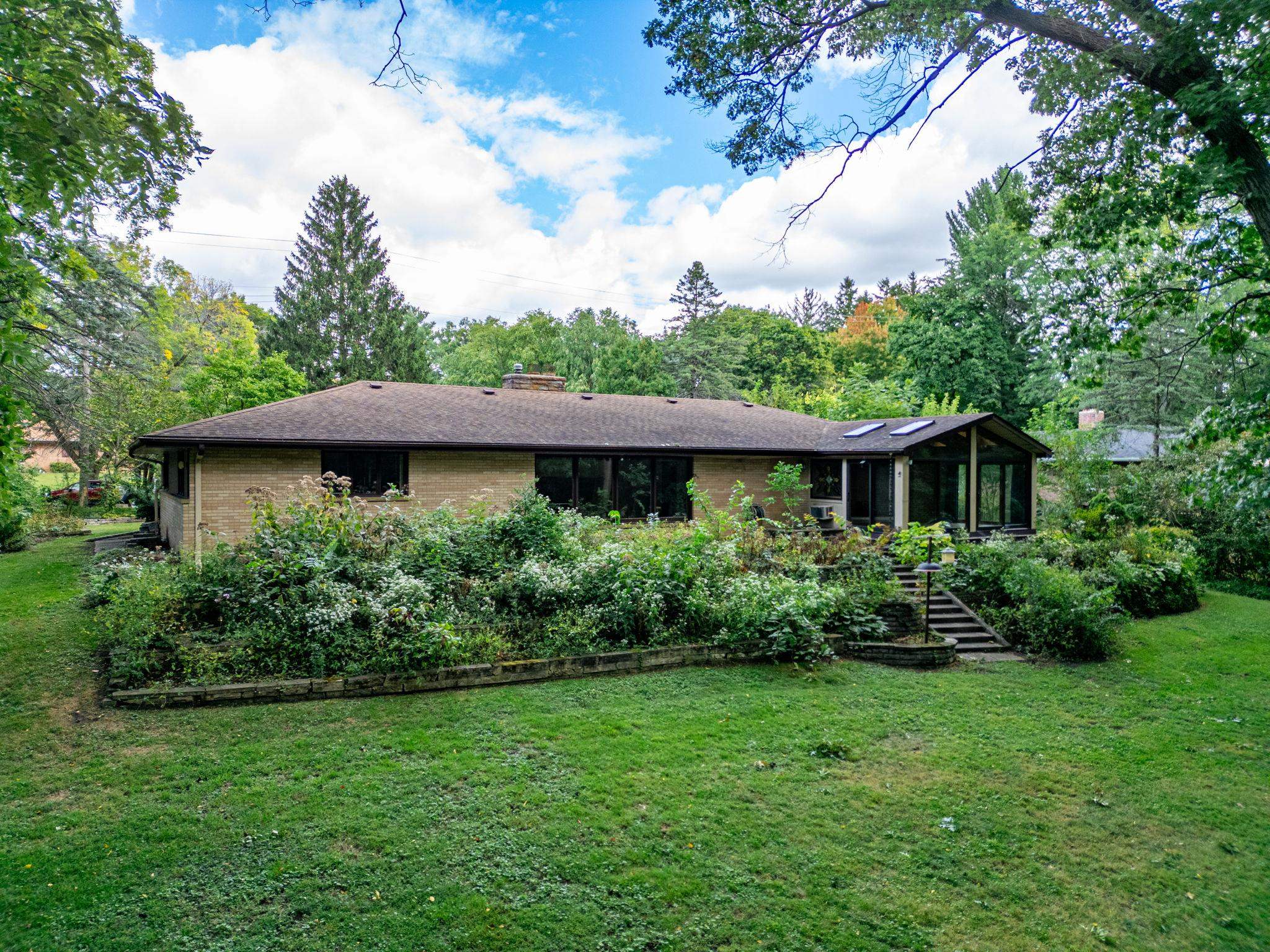 4011 Guilford Road Rockford, IL 61107 - Photo 33 of 42 Gallery Image 33
