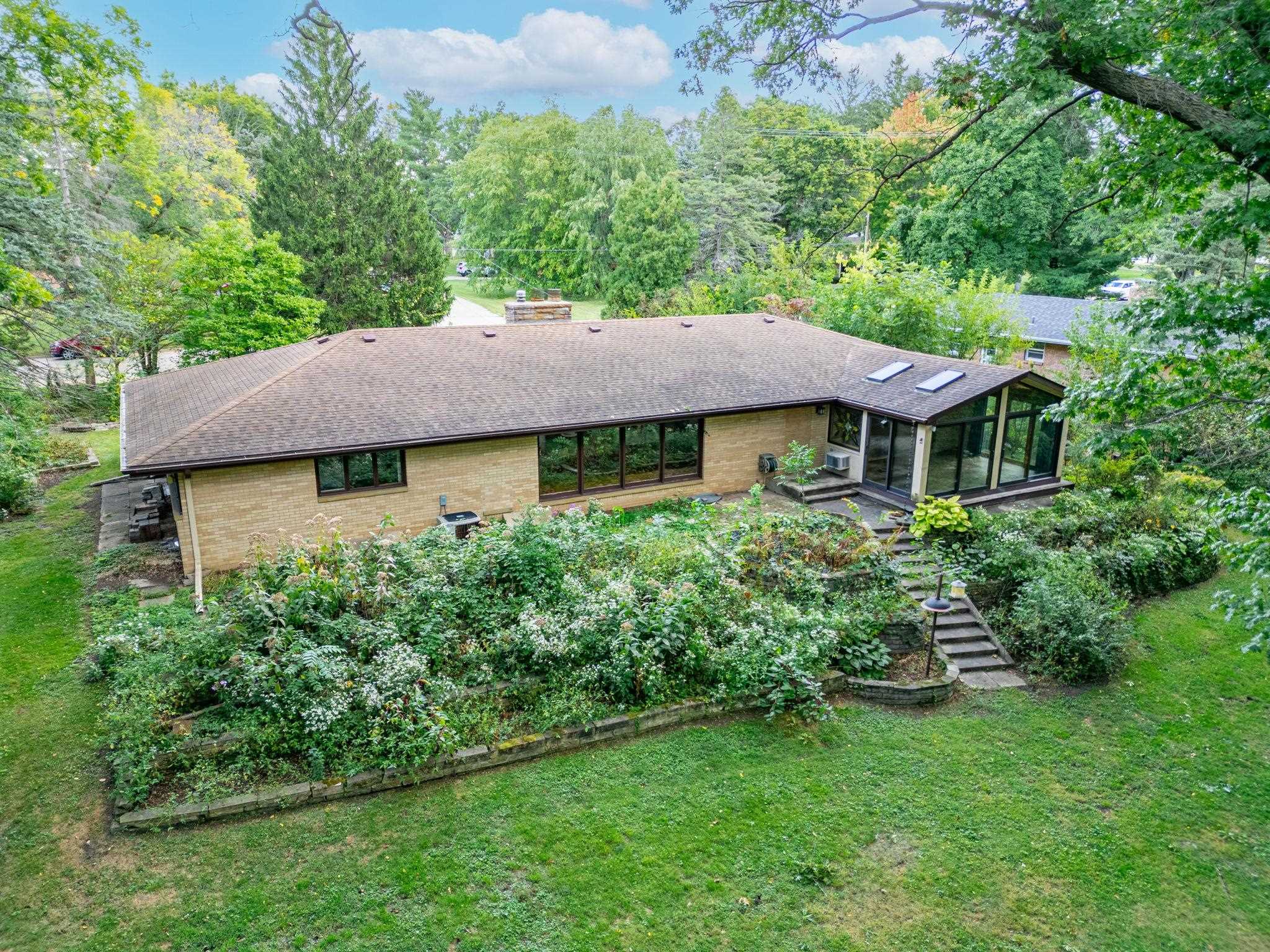 4011 Guilford Road Rockford, IL 61107 - Photo 34 of 42 Gallery Image 34