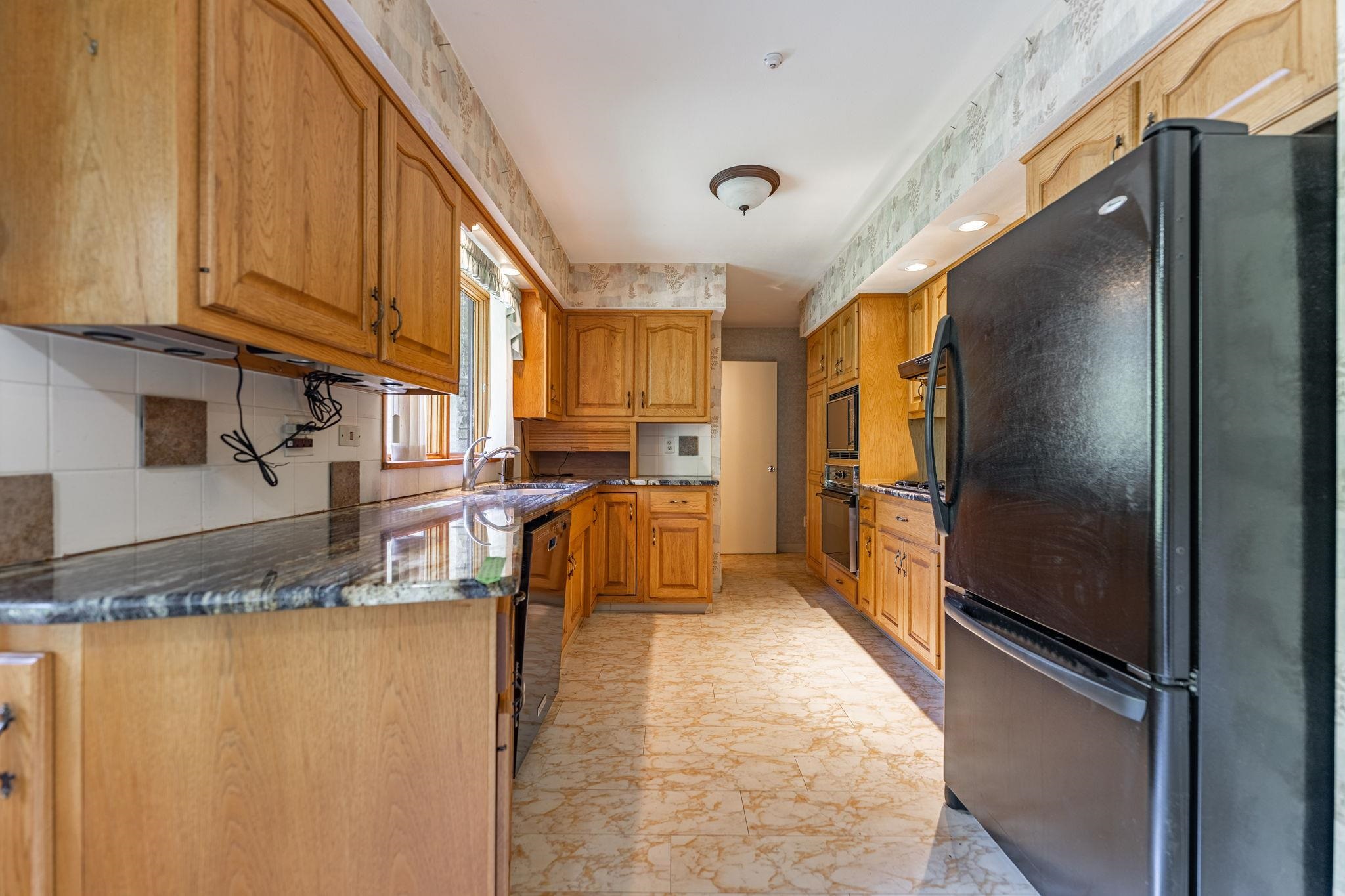 4011 Guilford Road Rockford, IL 61107 - Photo 9 of 42 Gallery Image 9