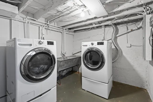 $349,900 | 1214 West Kiernan Avenue, Spokane, WA 99205