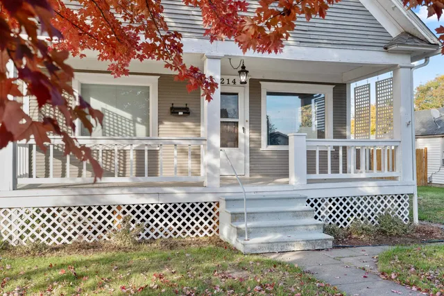 $349,900 | 1214 West Kiernan Avenue, Spokane, WA 99205