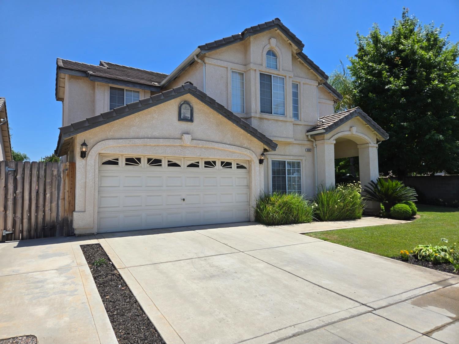 8002 North 5th Street Fresno, CA 93720 - Photo 3 of 35