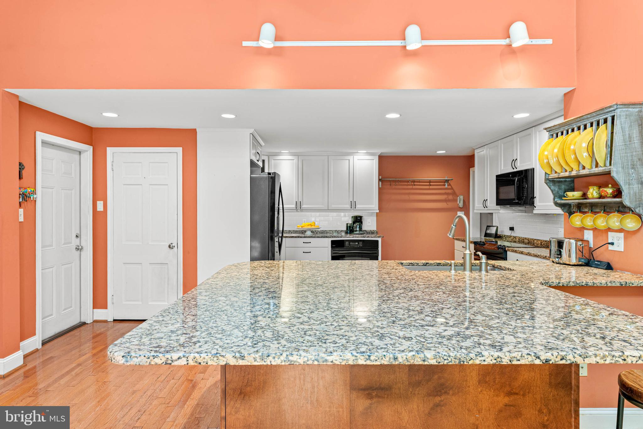 223 Upper Gulph Road Wayne, PA 19087 - Photo 16 of 56 Kitchen w/ Large Island
