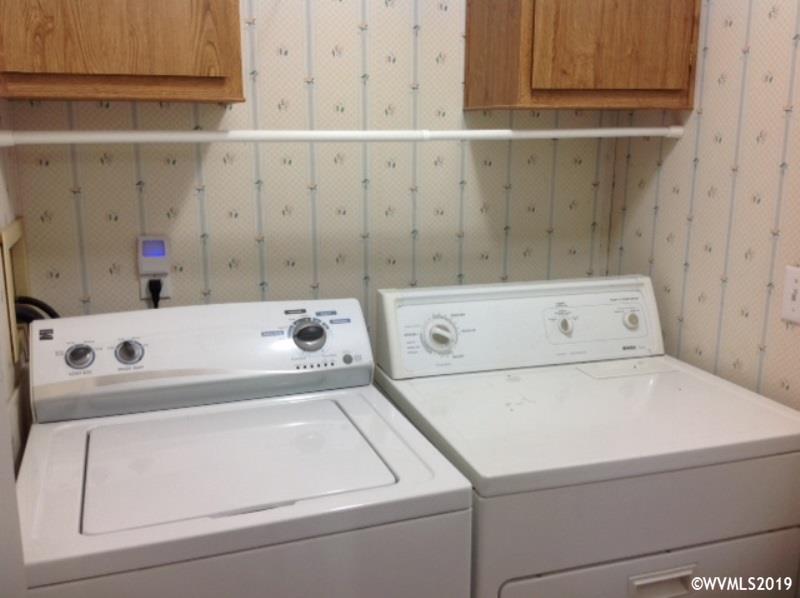 5554 Sunnyview Road Northeast, Unit 48 Salem, OR 97305 - Photo 24 of 35 Gallery Image 24