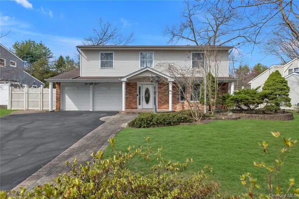 $900,000 | 154 Alexander Avenue, Nesconset, NY 11767