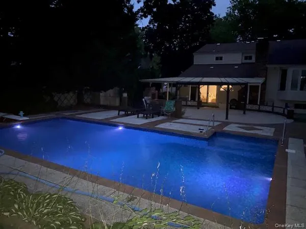 $900,000 | 154 Alexander Avenue, Nesconset, NY 11767