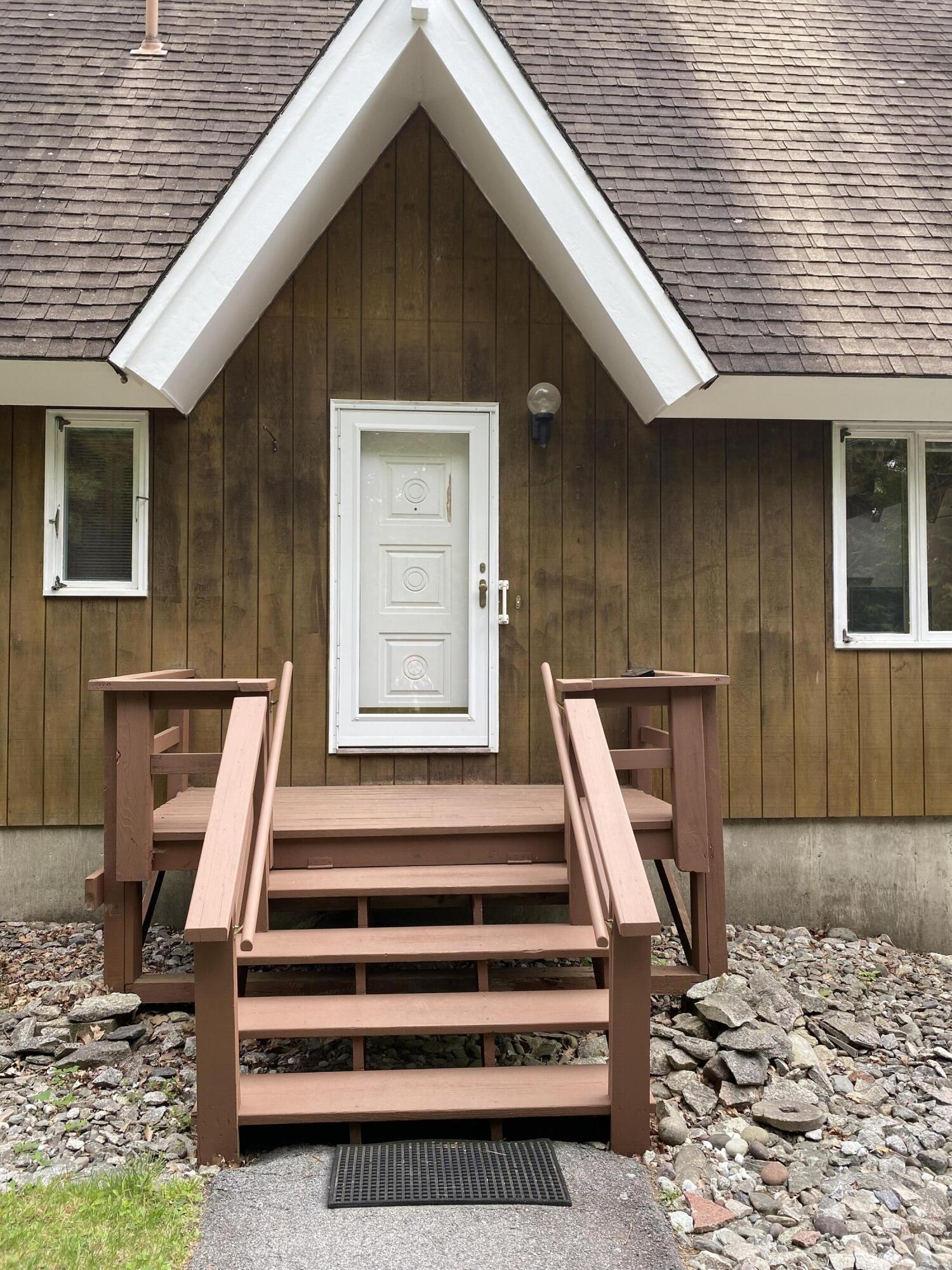 21 Upper Oak Point Road Winterport, ME 04496 - Photo 15 of 54 13D159E1-8472-431E-A515-A6345B57D43E