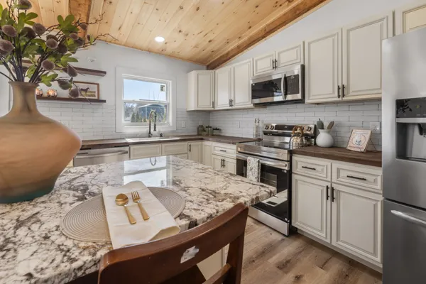 $215,000 | 228 East Maple Street, Dresden, TN 38225