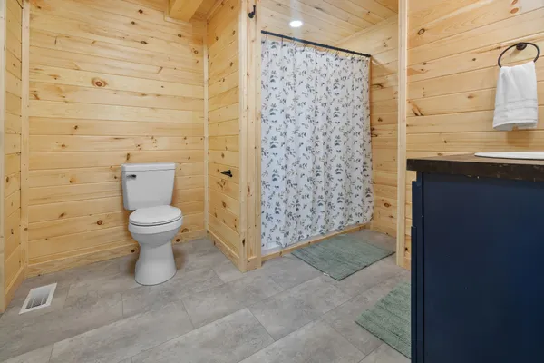 $215,000 | 228 East Maple Street, Dresden, TN 38225