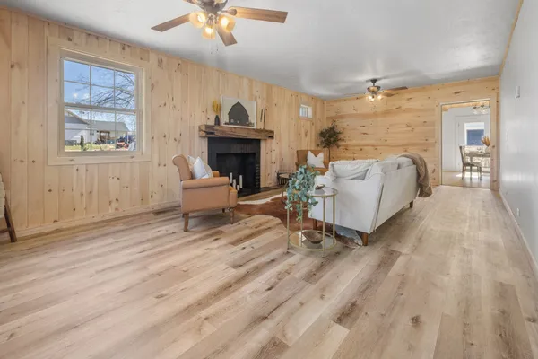 $215,000 | 228 East Maple Street, Dresden, TN 38225