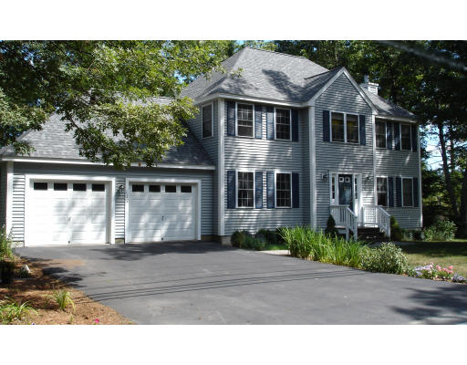 122 Sandy Pond Road Ayer, MA 01432 - Photo 1 of 9 Gallery Image 1