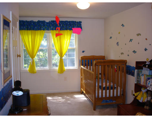 122 Sandy Pond Road Ayer, MA 01432 - Photo 8 of 9 Gallery Image 8