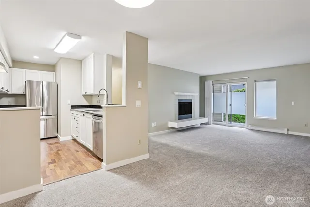 $425,000 | 12303 Harbour Pointe Boulevard, Unit W101, Mukilteo, WA 98275