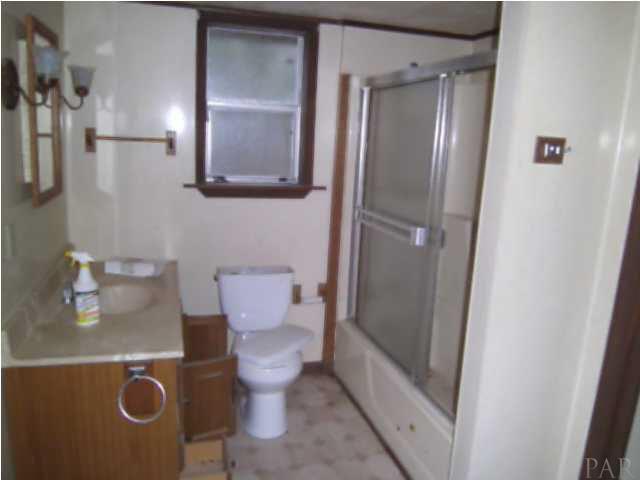 810 Barth Road Molino, FL 32577 - Photo 15 of 16 downstairs bath