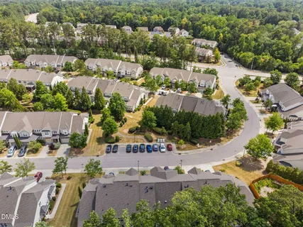 $579,000 | 1060 Kingston Grove Drive, Cary, NC 27519