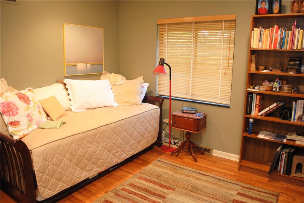 500 Guyasuta Road Pittsburgh, PA 15215 - Photo 16 of 25 Gallery Image 16