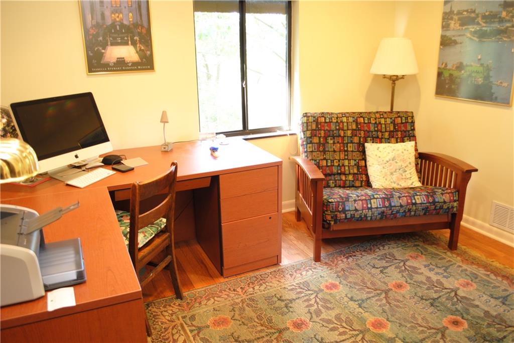 500 Guyasuta Road Pittsburgh, PA 15215 - Photo 19 of 25 Gallery Image 19