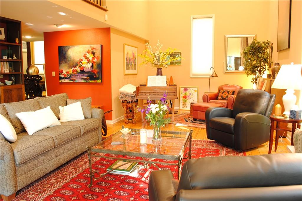 500 Guyasuta Road Pittsburgh, PA 15215 - Photo 5 of 25 Gallery Image 5