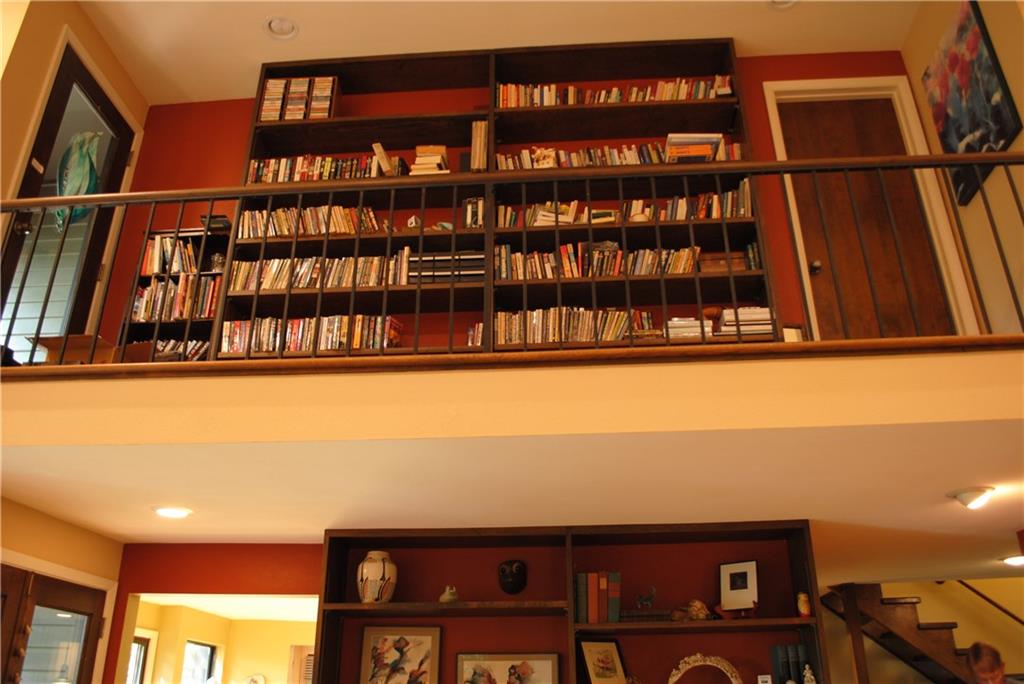 500 Guyasuta Road Pittsburgh, PA 15215 - Photo 7 of 25 Gallery Image 7