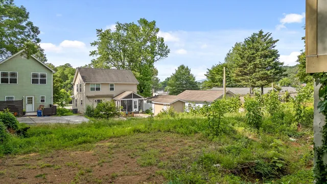 $376,000 | 306 Pine Ridge Road, Chattanooga, TN 37405