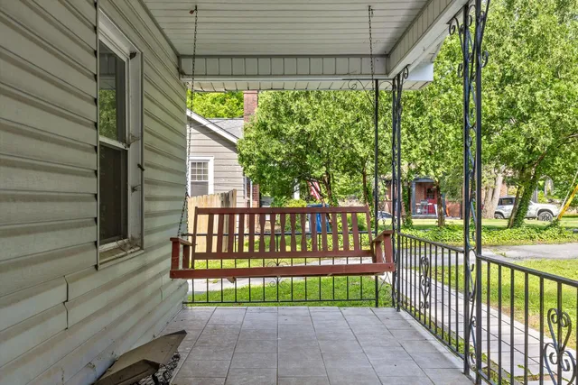 $376,000 | 306 Pine Ridge Road, Chattanooga, TN 37405