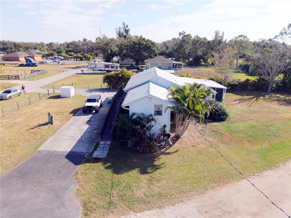 1007 77th Street East Palmetto, FL 34221 - Photo 35 of 39 a view of a lake with a terrace