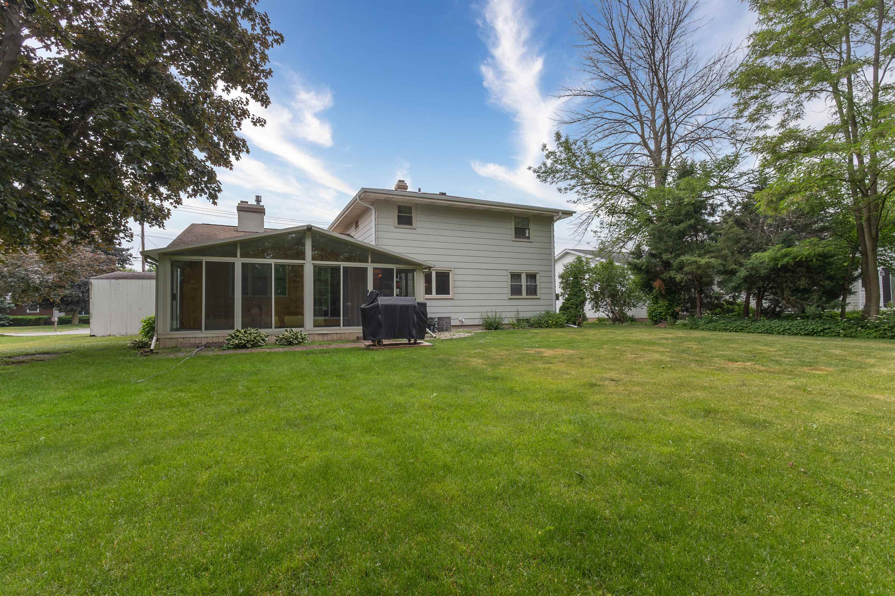 809 Melissa Street Menasha, WI 54952 - Photo 28 of 35