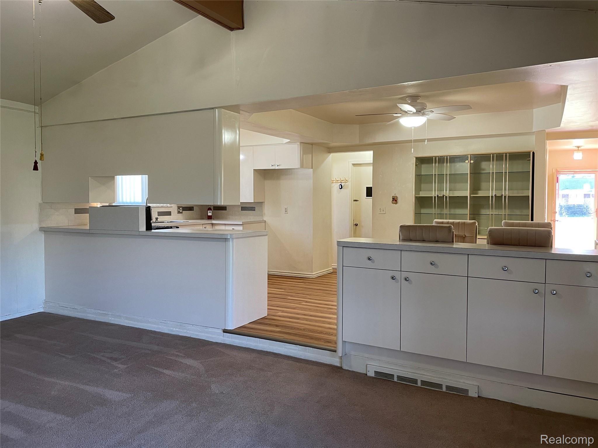 1271 East Long Lake Road Troy, MI 48085 - Photo 16 of 51 16.JPG