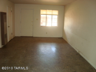 926 East Pastime Road Tucson, AZ 85719 - Photo 4 of 15 Gallery Image 4