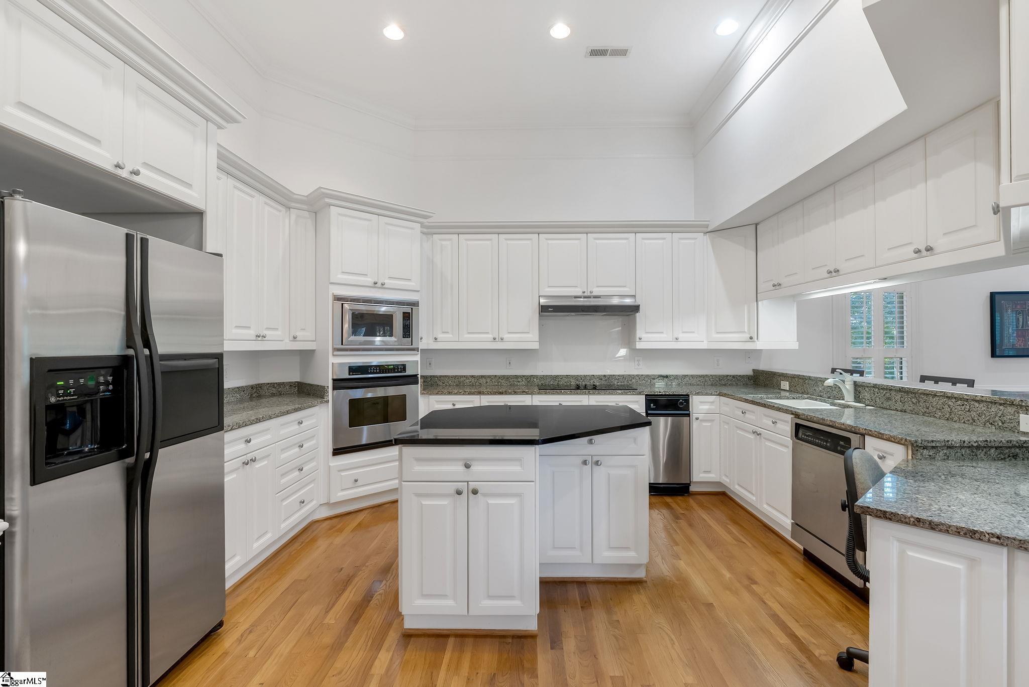 512 Terry Creek Road Travelers Rest, SC 29690 - Photo 7 of 47