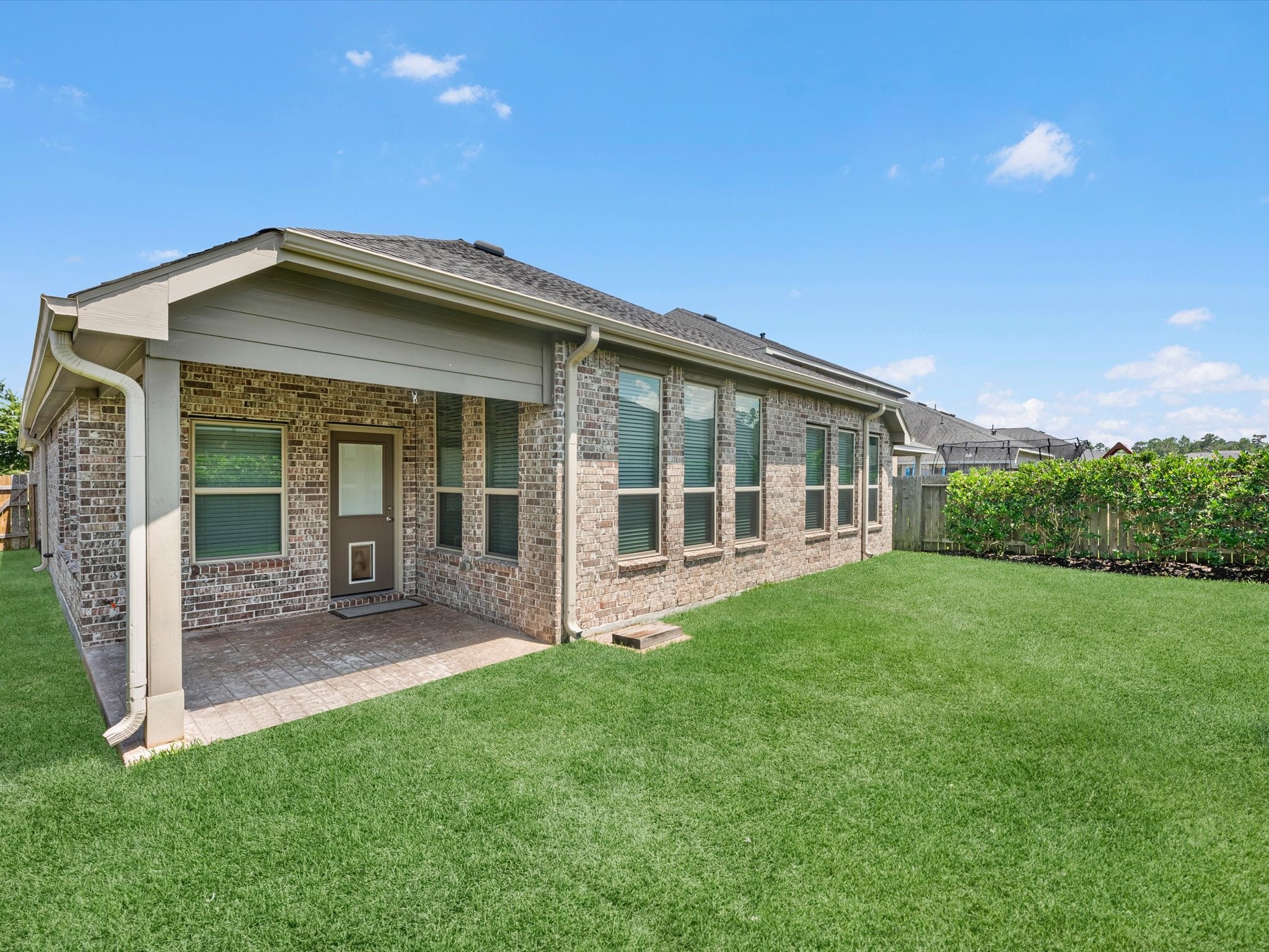 31120 Aspen Gate Trail Spring, TX 77386 - Photo 29 of 33 a view of a house with backyard and garden