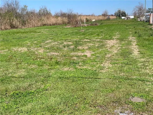 $95,000 | 39128 Boothville River Road, Buras, LA 70041