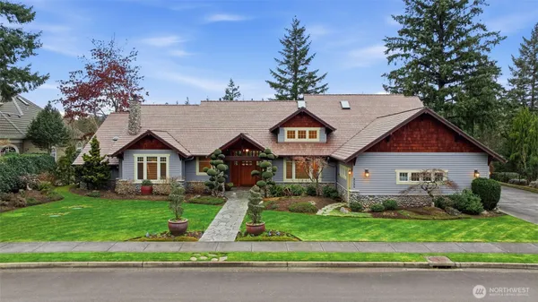 $2,200,000 | 3135 Northwest Lacamas Drive, Camas, WA 98607