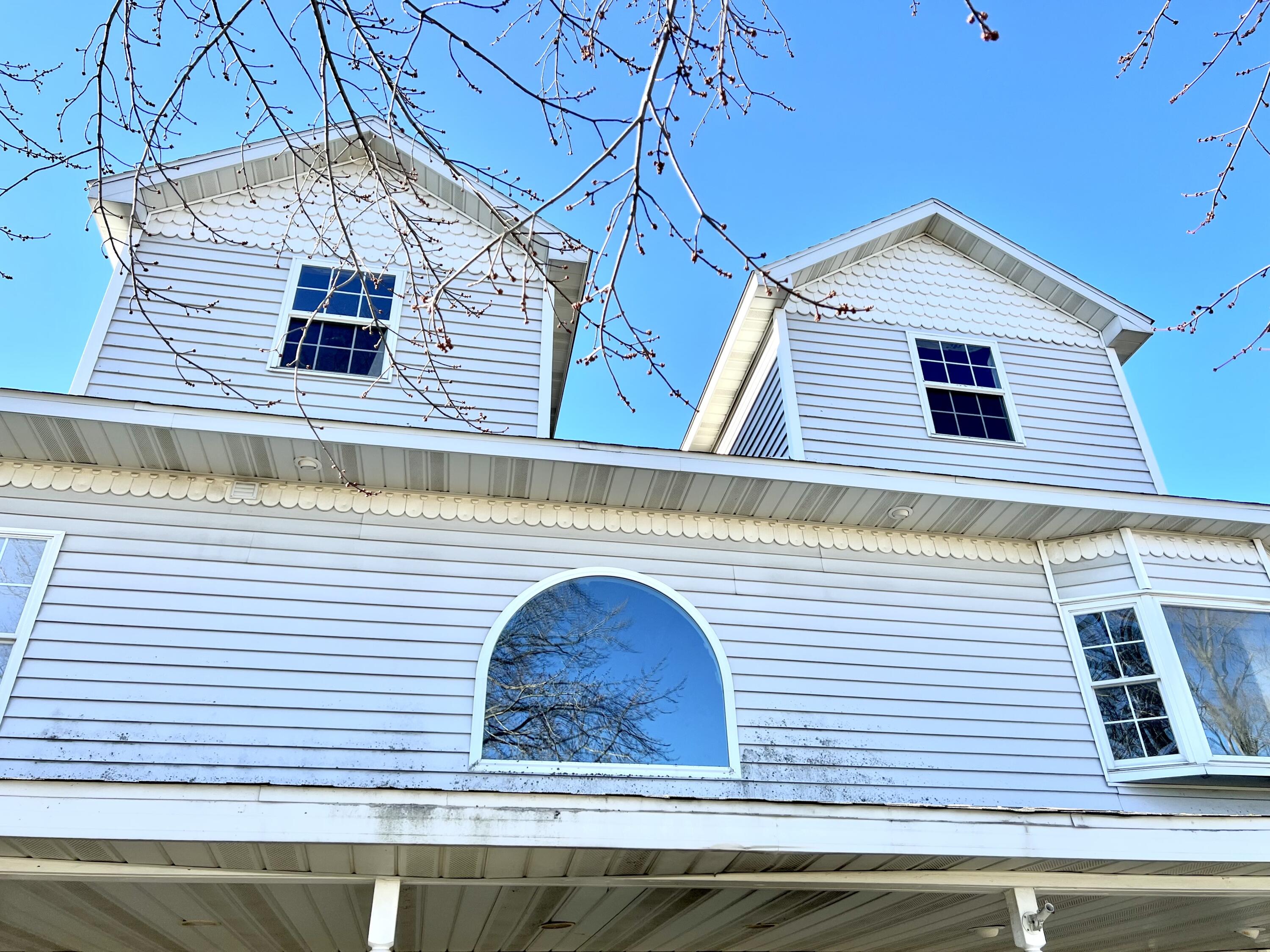 5560 Scottdale Road St. Joseph, MI 49085 - Photo 23 of 32 IMG_9079