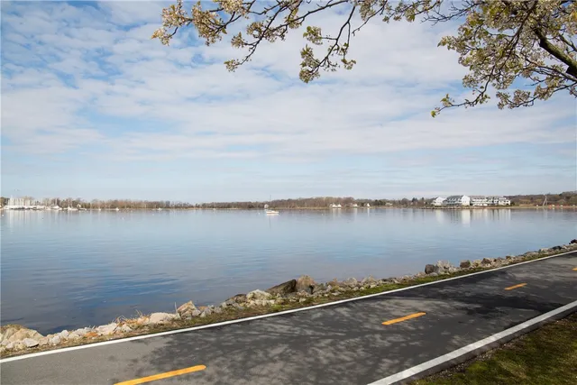 $1,695,000 | 5 Knowlton Court, Bristol, RI 02809