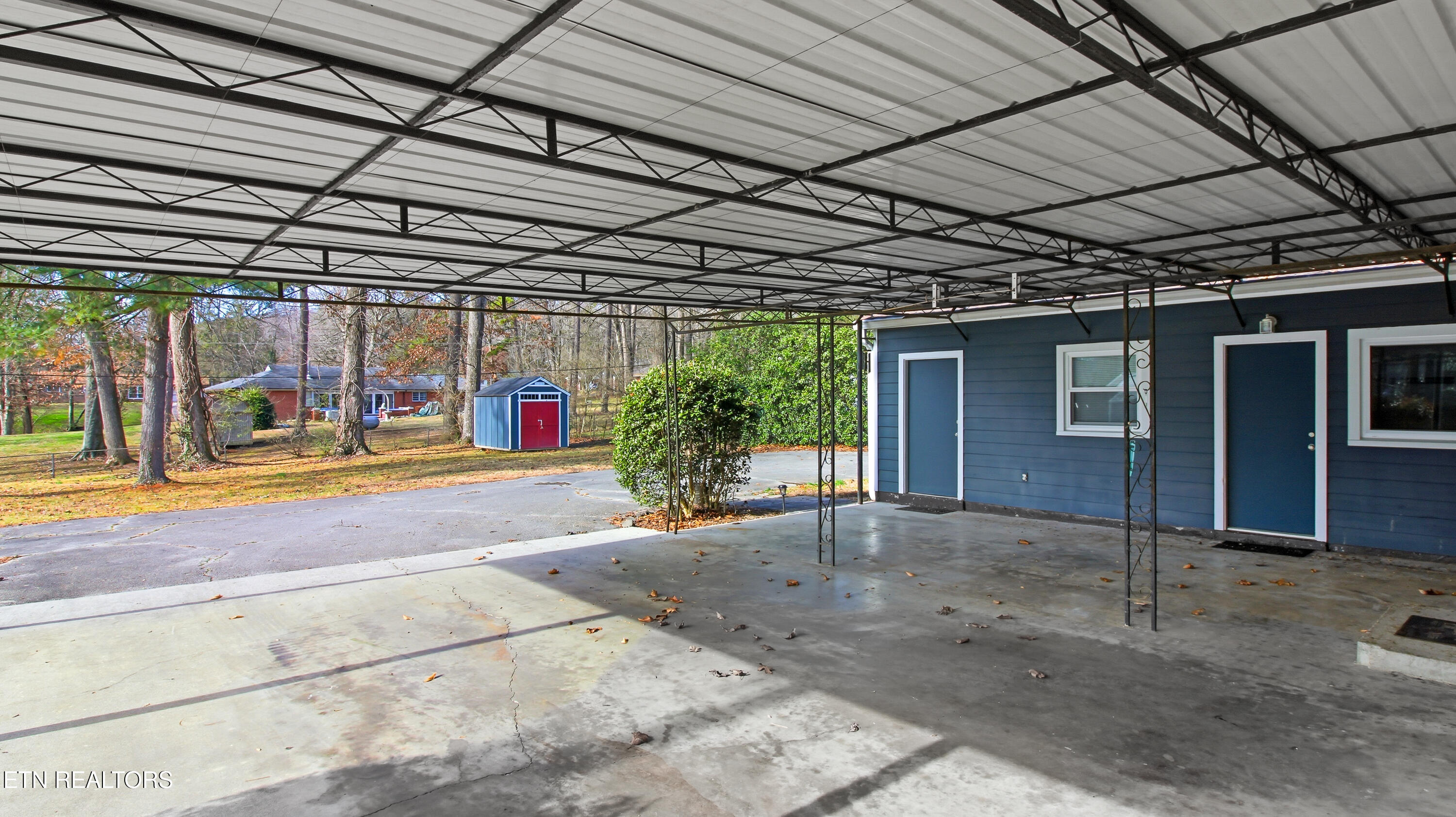 305 Bona Road Knoxville, TN 37914 - Photo 37 of 43 bona-30