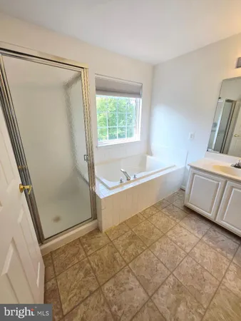 $2,895 | 4119 Apple Leaf Court, Pasadena, MD 21122