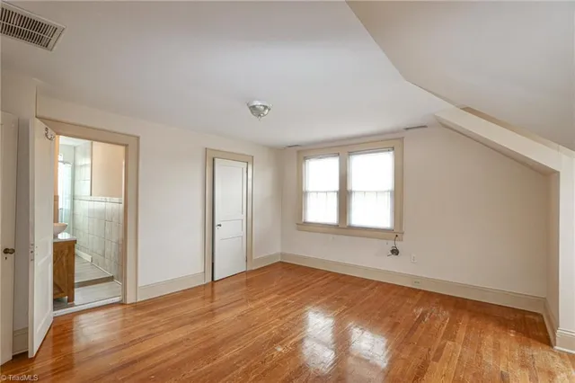 $285,000 | 2036 1st Avenue Southwest, Hickory, NC 28602