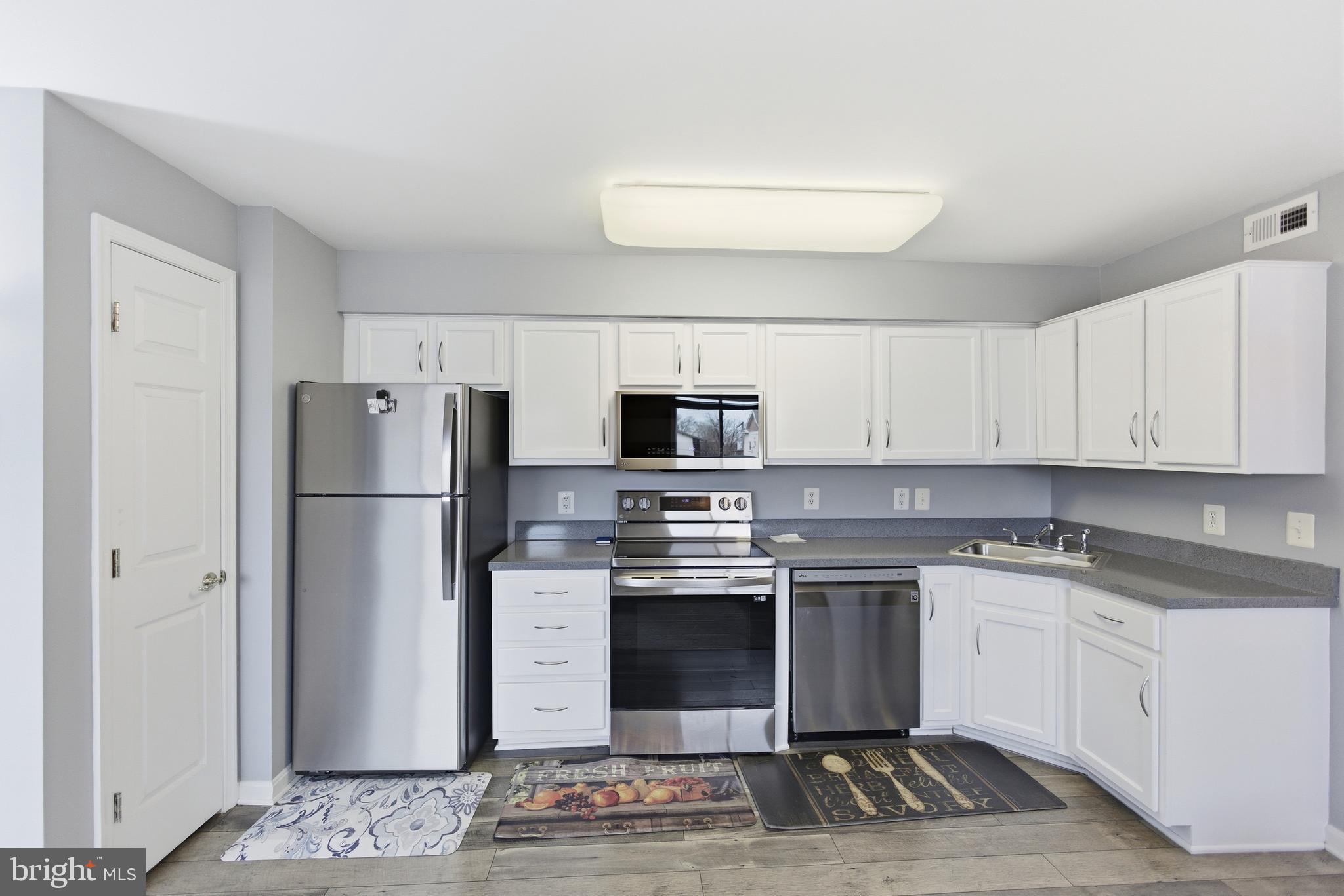 5000 Call Place Southeast, Unit 302 Washington, DC 20019 - Photo 7 of 11