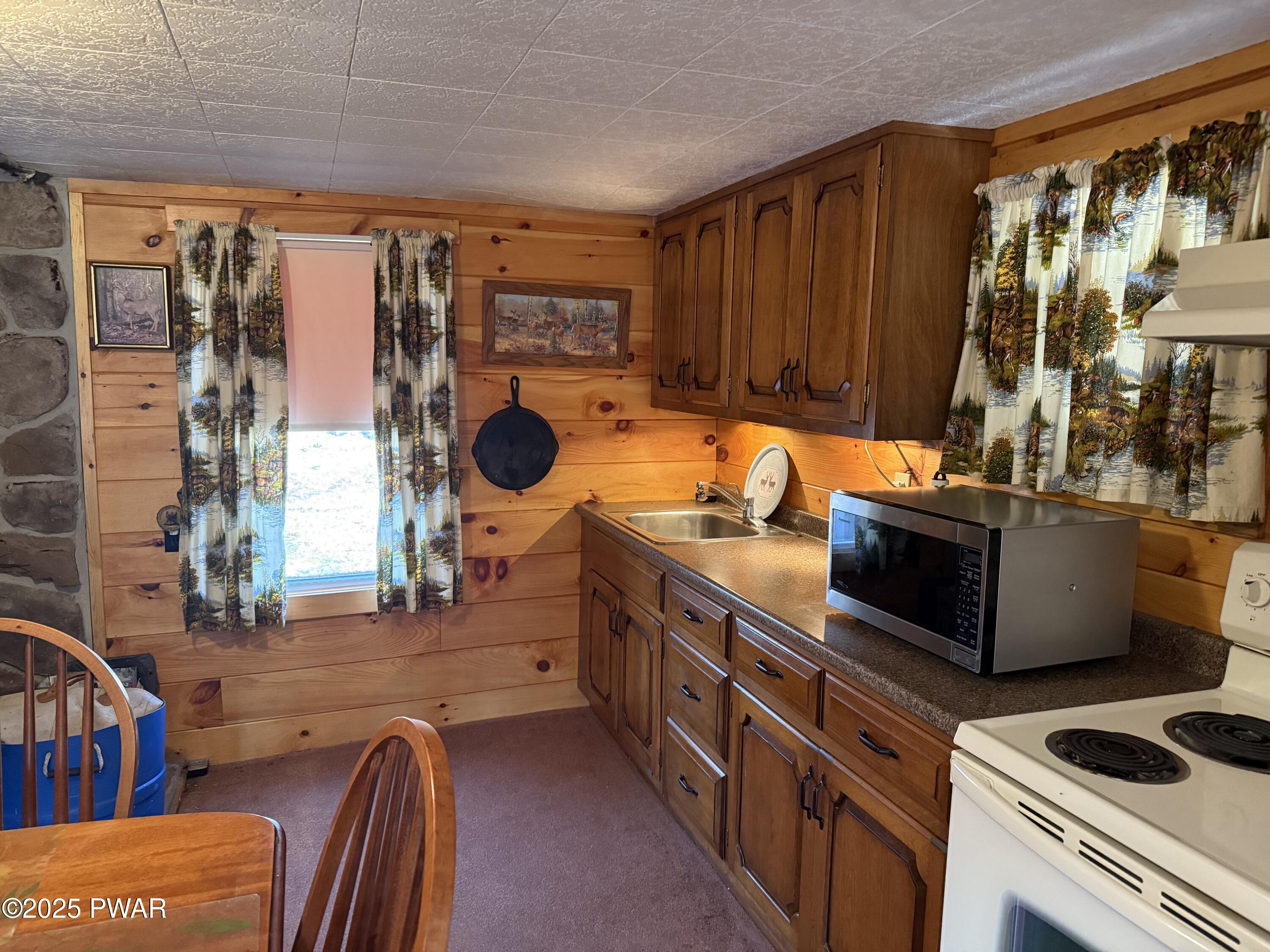 306 Whittaker Farm Road Dingmans Ferry, PA 18328 - Photo 11 of 28